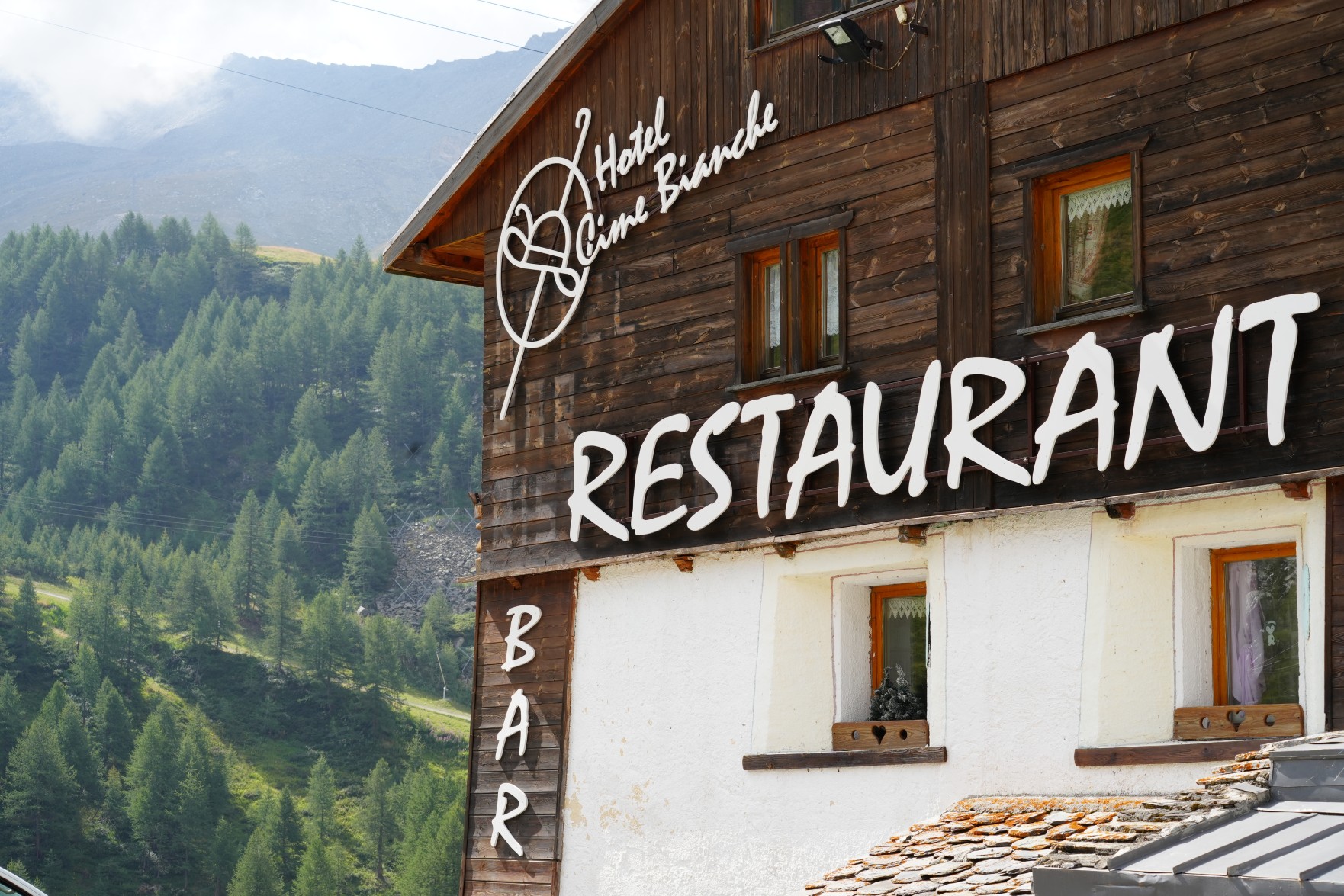 ristorante cime bianche esterno insegna